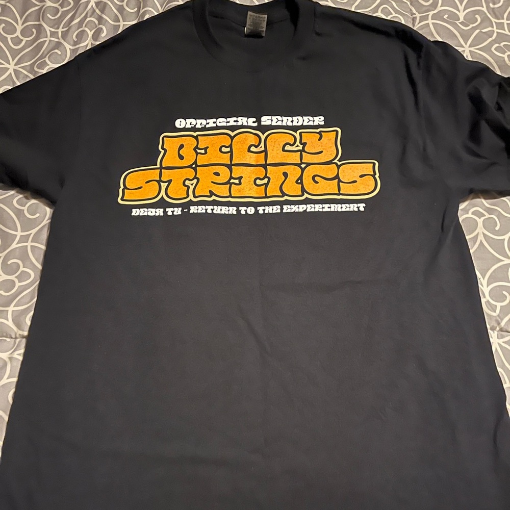 Billy Strings Deja Tu T-shirt.